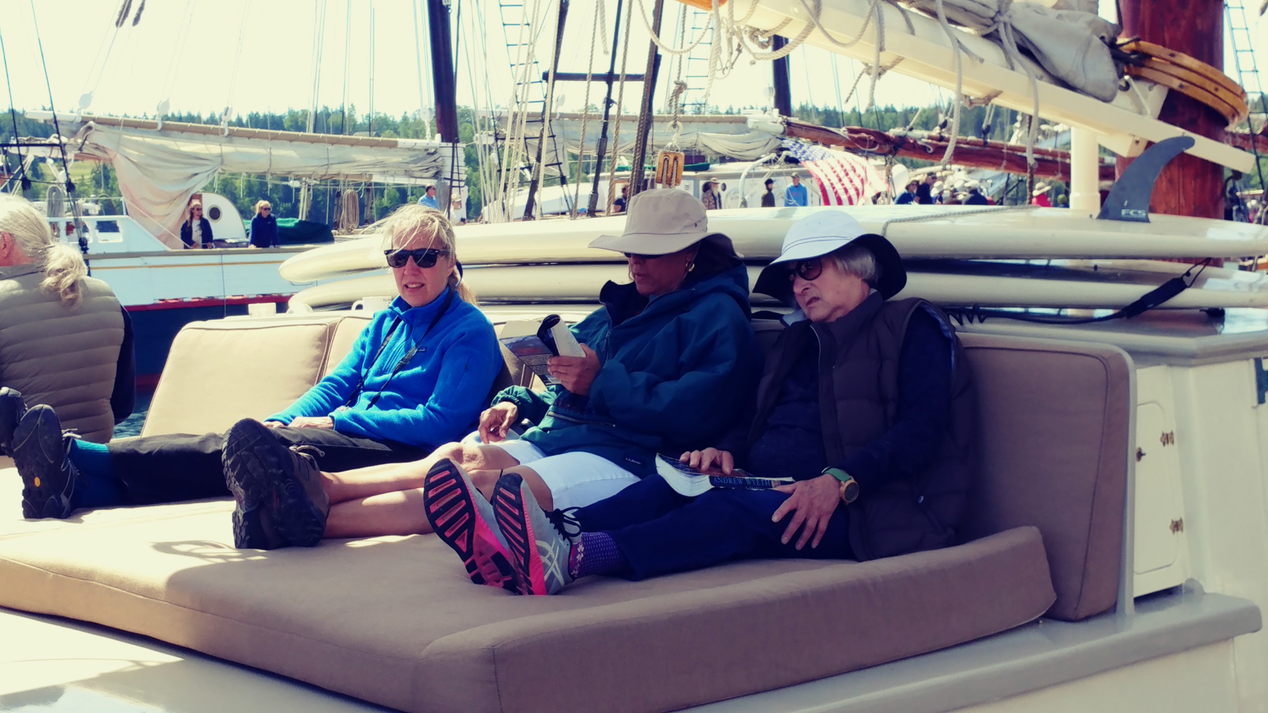 Schooner Stephen Taber - guests sitting on deck